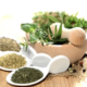 Kräuter und Vitamine Nahrungsergänzung und Antiparasitenkur